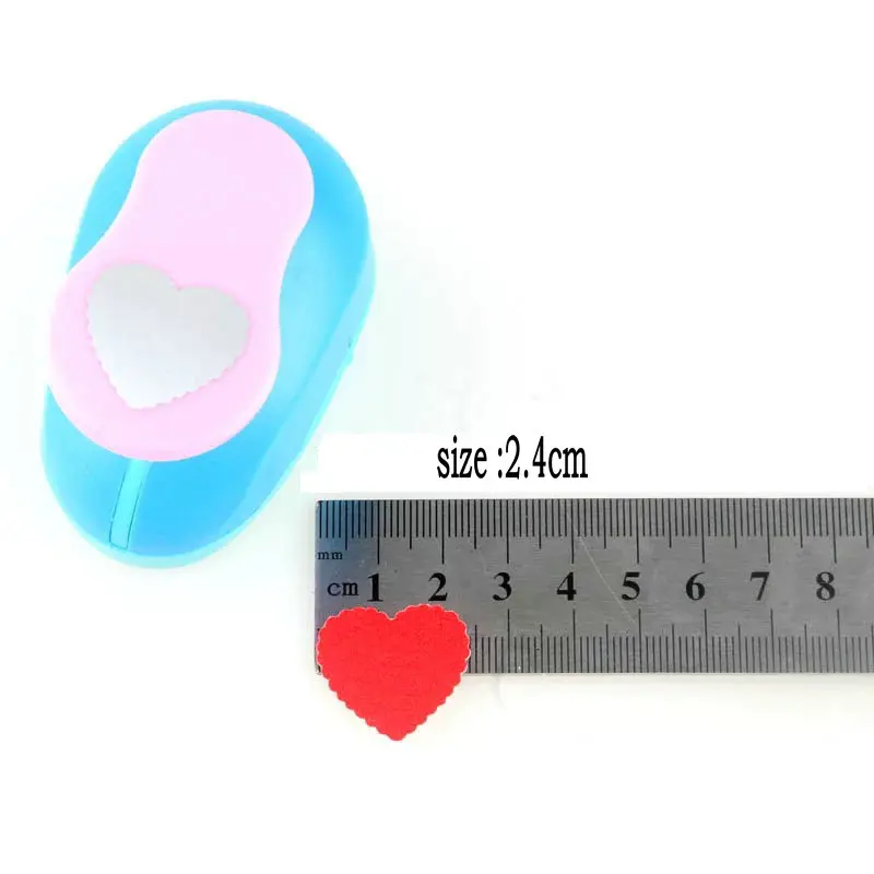 Paper Punch Shapes Craft,1Inch Heart Hole Punch with 10 Pieces Color Craft  Sticker Paper for Kids Handmade Scrapbook (Heart)