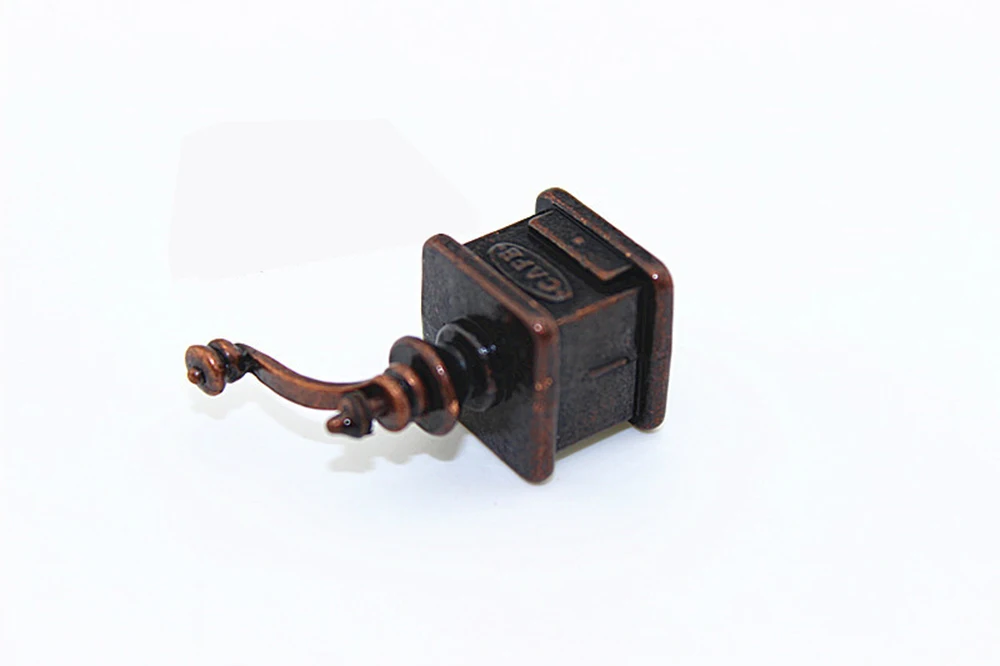 1/12 Dollhouse Miniature Accessories Mini Metal Vintage Coffee Grinder Simulation Furniture Model Toys for Doll House Decoration