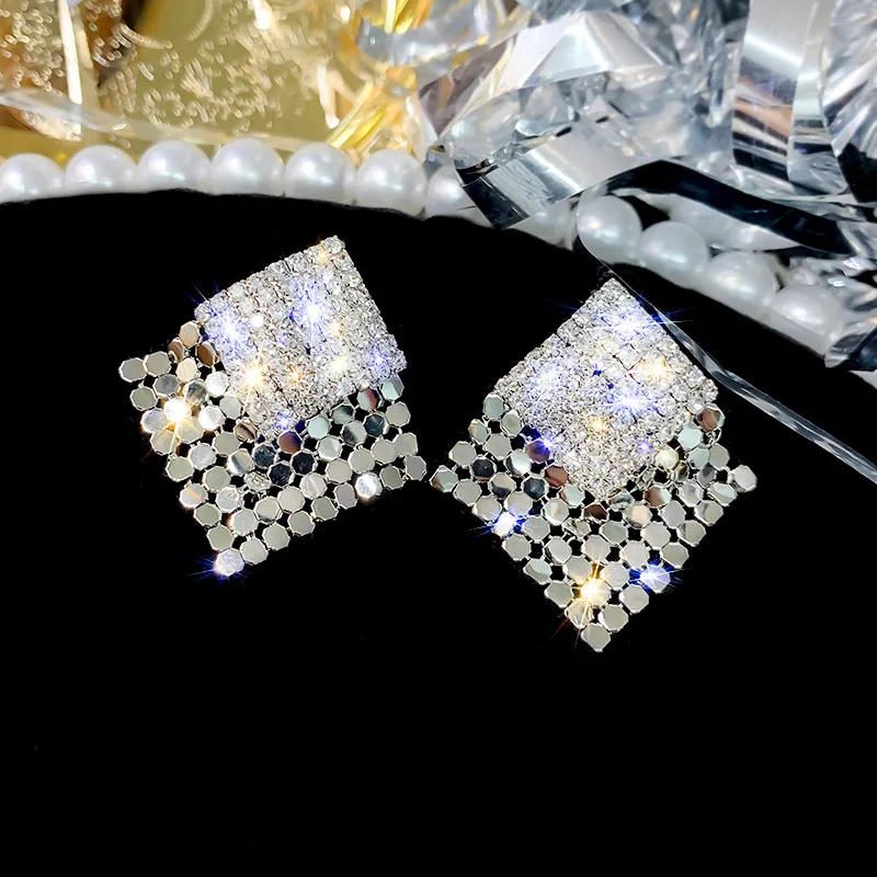 

Shiny side new design fashion jewelry Simple rhinestone square earrings for woman Korea style luxury earring for lady