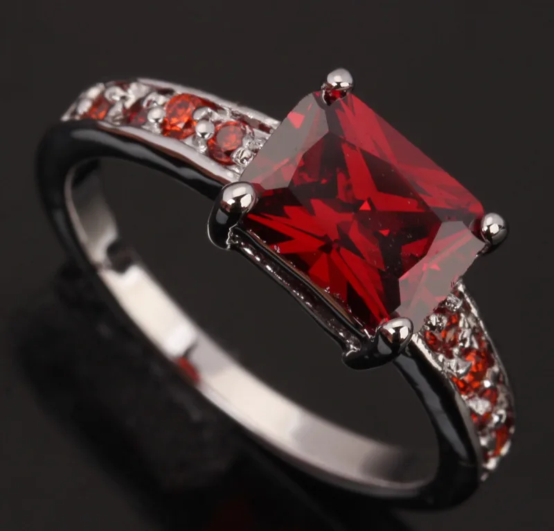 

Square Amazing Red Garnet Jewelry 925 Sterling Silver Sales Size 6 / 7 / 8 / 9 S0263