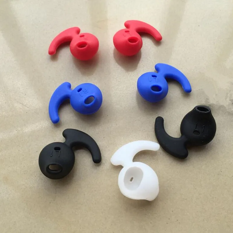

Eartips Accessories Earbud Headphone Earpads Replacement For Samsung Level U EO-BG920 Silicone Earphone Earplug Accessories Gift
