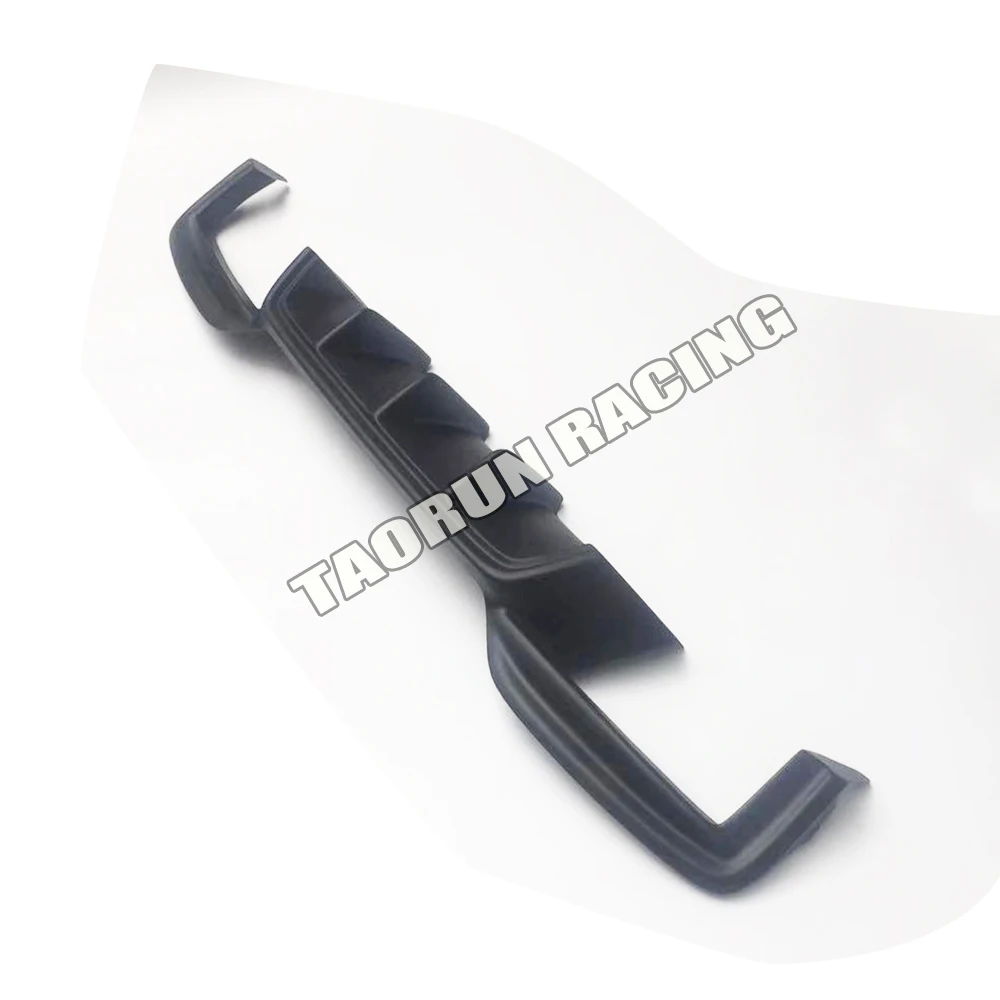 Неокрашенный диффузор для заднего бампера M6 ABS BMW F06 F12 F13 640i 640d 650i 650d M tech Sport & Real 2012