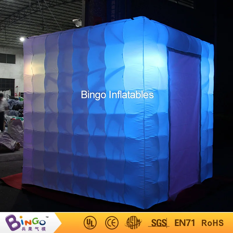 

2.4m(8ft) portable cube inflatable photo booth with a mini built-in blower,led lighting photobooth tent with two doors toy tent