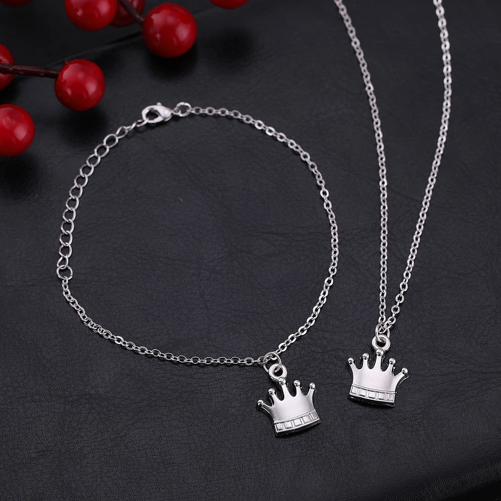 

Dawapara 2019 New Crown Pendant Necklace And Bracelet Jewelry Set For Women And Men Antique Silver Plated Jewelry Set