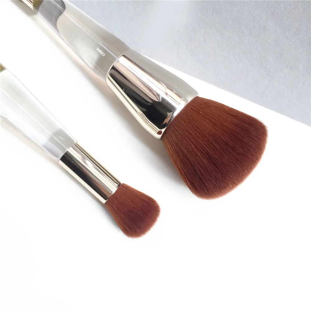 Trish McEvoy WET DRY EVEN SKIN FACE BRUSH _ 13