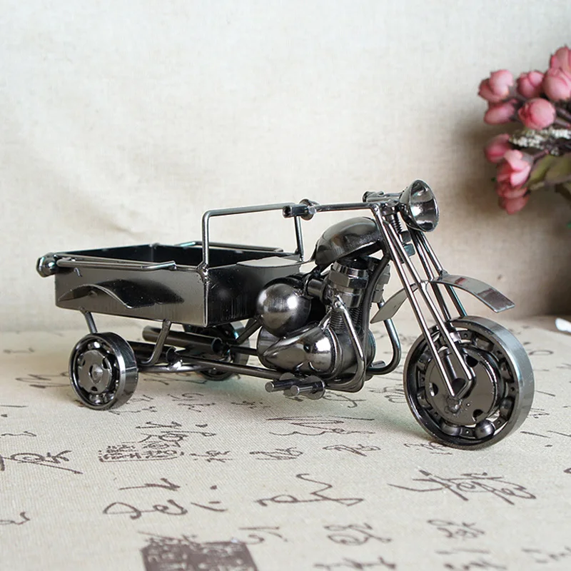 Металлические ручной работы три колеса с ведром модель мотоцикла украшения креативный винтажный Железный мотоцикл фигурки настольные ремесла подарок