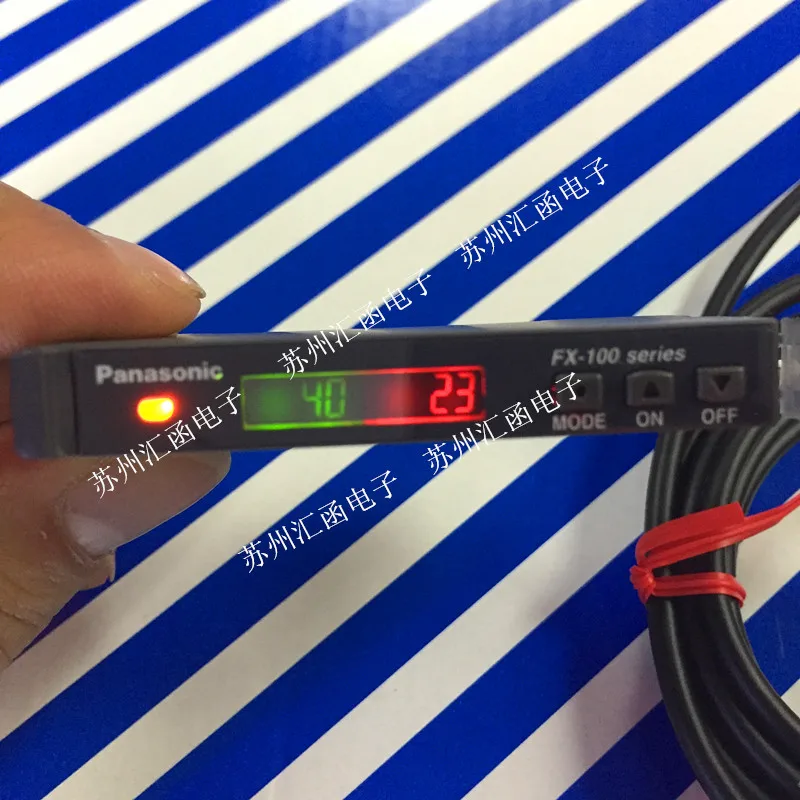 FX 101 CC2 Стандартный цифровой волоконно оптический усилитель NPN 2 м в комплект