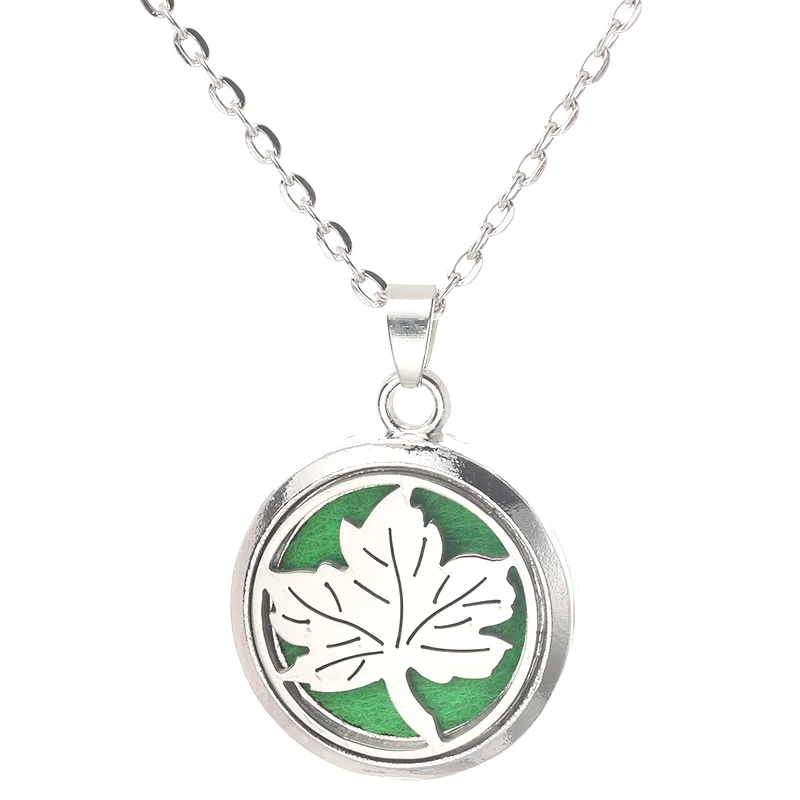 

Maple Leaf Aroma Box Pendant Necklace Magnetic Aromatherapy Essential Oil Diffuser Perfume Box Locket Pendant Fine Jewelry 27mm