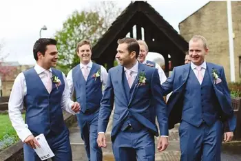 

2018 Classic Design Blue Groom Tuxedos Groomsman Men's Wedding Prom Suits (Jacket+Pants+Vest+Tie) NO:054
