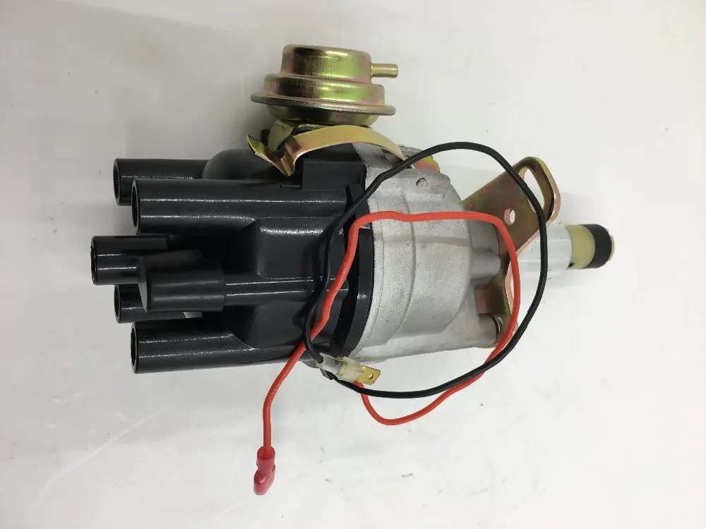 free shipping 4 cyl Electronic Distributor for Datsun/for Nissan L16