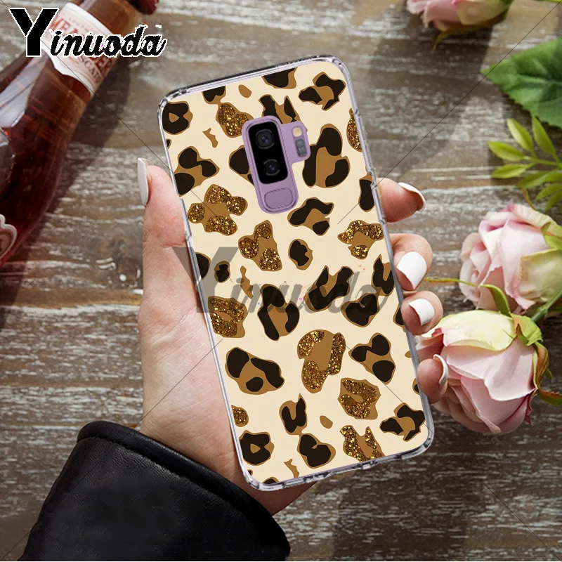 giraffe leopard tiger zebra Wild Print 