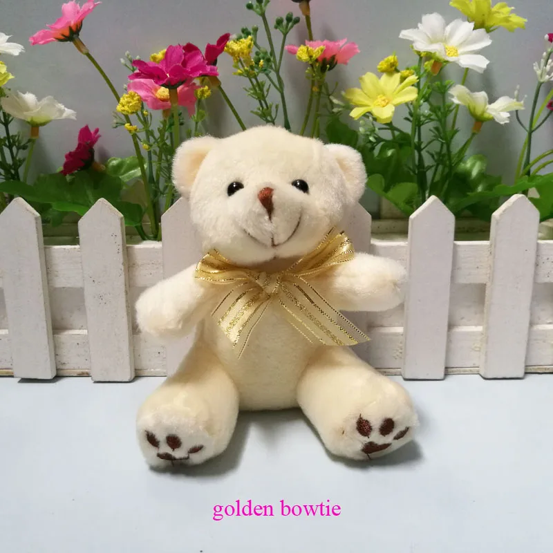 cream-goldenbowtie