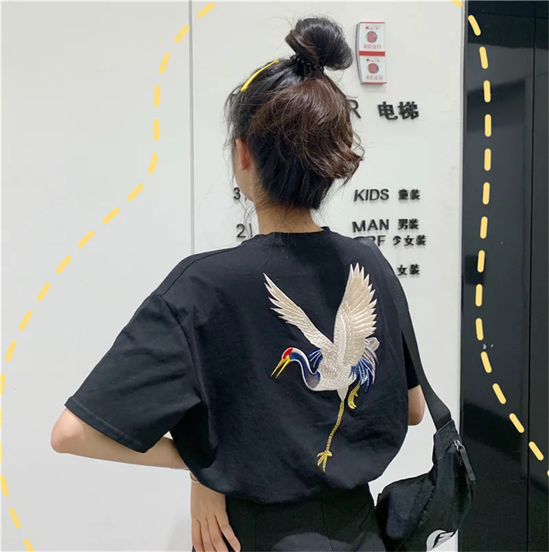 

Vintage Harajuku Crane Embroidered T-Shirt Women Plus Size Casual Loose Streetwear Short Sleeve Black White Tee Shirt Femme