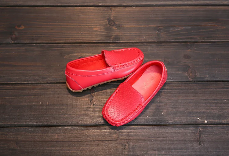 children's sandals JGSHOWKITO Kids Shoes Candy Colors Unisex Boys Girls Soft Loafers Slip-on PU Leather Shoes For Children Size 21-38 Moccasin Hot slippers for boy