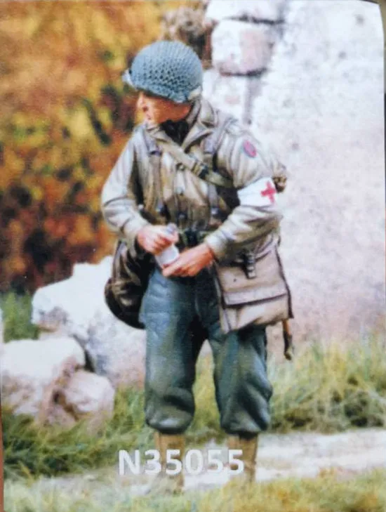 

1/35 Resin Figure Model Kit Unassambled Unpainted 912