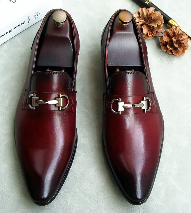 Новая модная мужская кожаная обувь; сезон весна-осень; удобные мужские туфли с острым носком в английском стиле; Стильные Классические