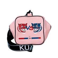 Новые модные женские туфли свежий искусственная кожа клапаном Сумки красочный принт с героями мультфильмов Повседневная Сумки через плечо из искусственной кожи для девочек Сумки на плечо f402