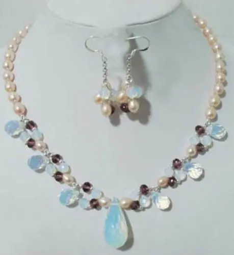 

Beautiful pearl and opal necklace earring set (A0513)