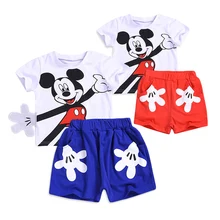 Комплект летней одежды для маленьких мальчиков, футболки с Микки Маусом для мальчиков и девочек топы и шорты спортивный костюм из 2 предметов одежда для маленьких детей