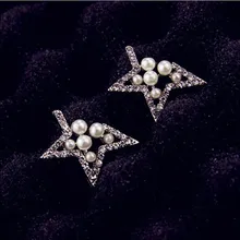 Ювелирные изделия милые корейские Кристальные женские Полые жемчужные серьги с цирконием в форме звезды пятиконечная звезда вырезанные серьги-гвоздики Модный женский подарок