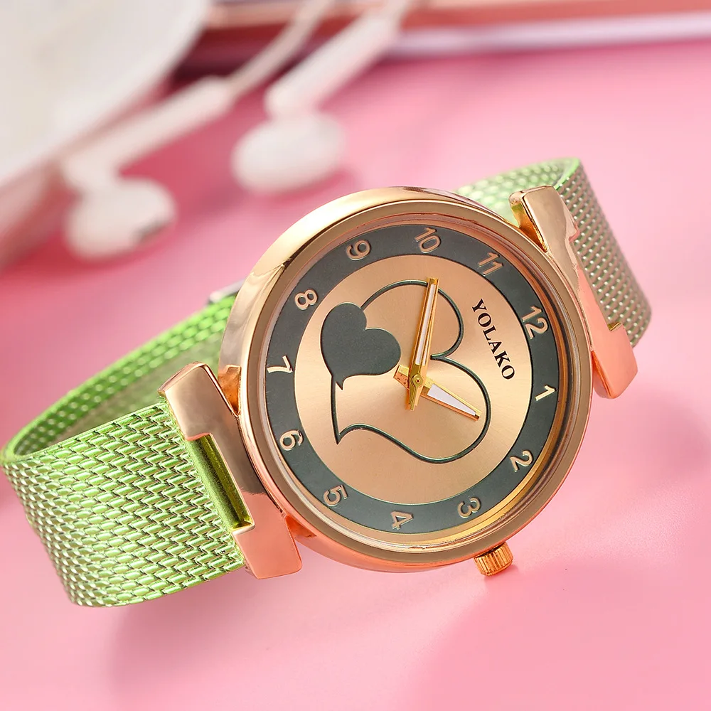 8943982505_1256559827