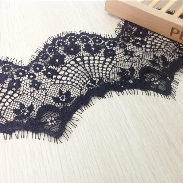 

9 meters/ lot Black And White Garment Accessories DIY Manual Eyelash Lace Fringed Trim 12 cm Wide Embroidery Lace Fabric