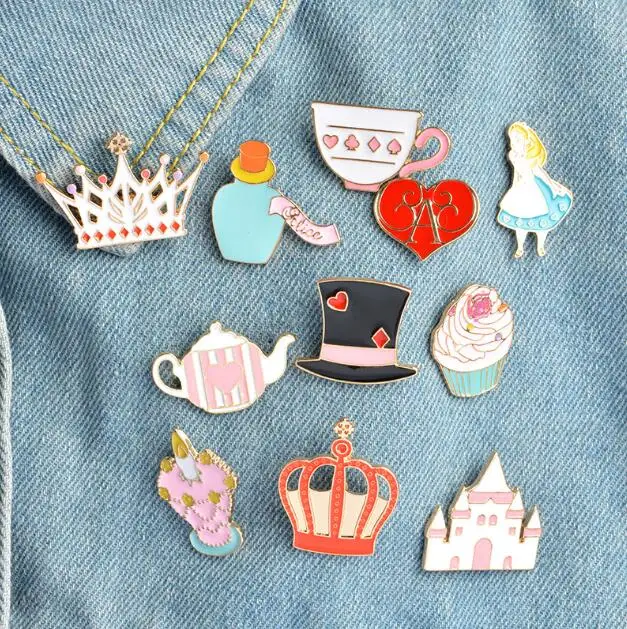 

SMJEL New Cake Jeans Collar Alice in Wonderland Brooch Cartoon Set Crown Castle Enamel Pin Roller Skates Badge pins Girl Gifts