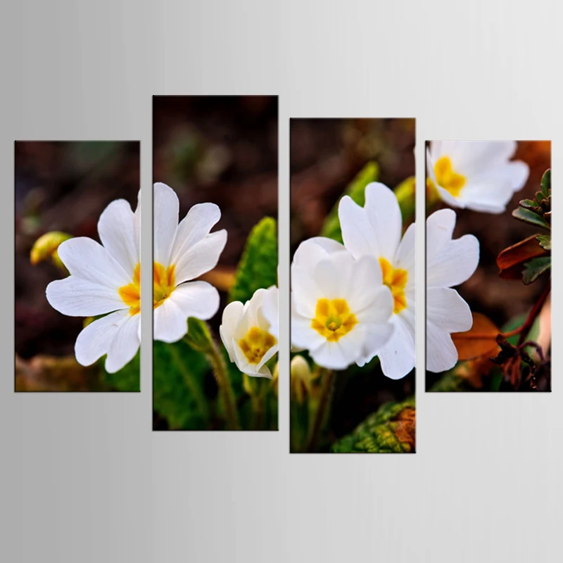 

Картина на холсте с изображением белых цветов, 4 панели