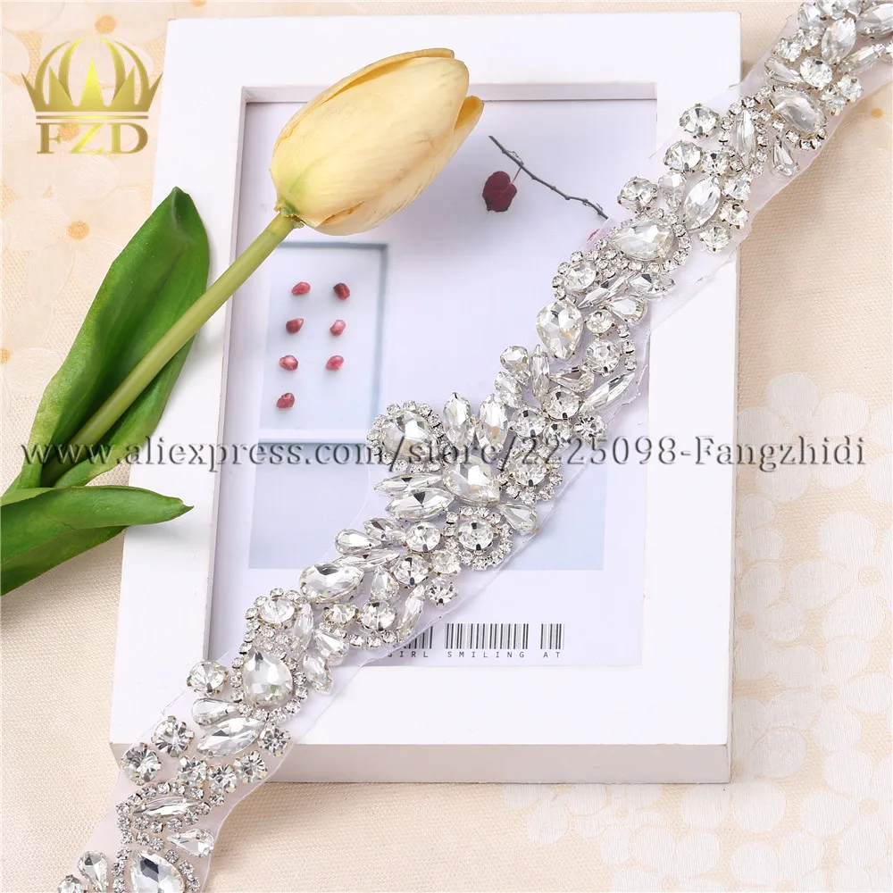 

FZD 1 PIECE Rhinestones Crystal Dress Accessories Applique Motif Crystals Sewing Patches For Bridal Garter Wedding Dress