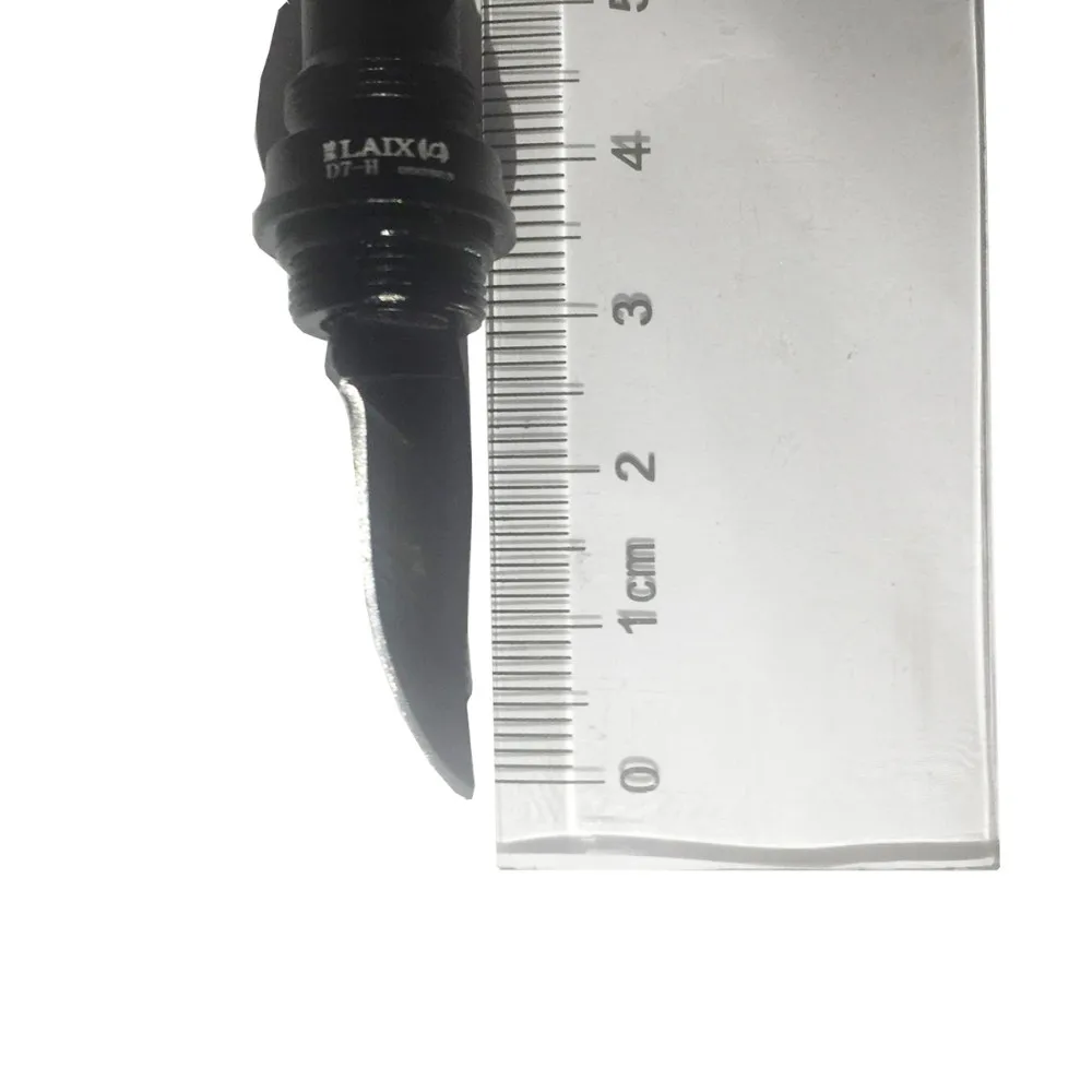 D7 BLACK3