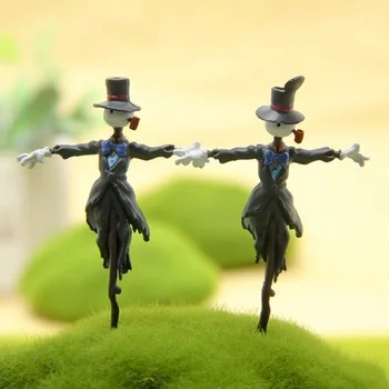

7CM Howl's Moving Castle Ghibli Comic Character PVC Figurine Toy DIY Model Hayao Miyazaki Anime Action Figure Garden Ornament