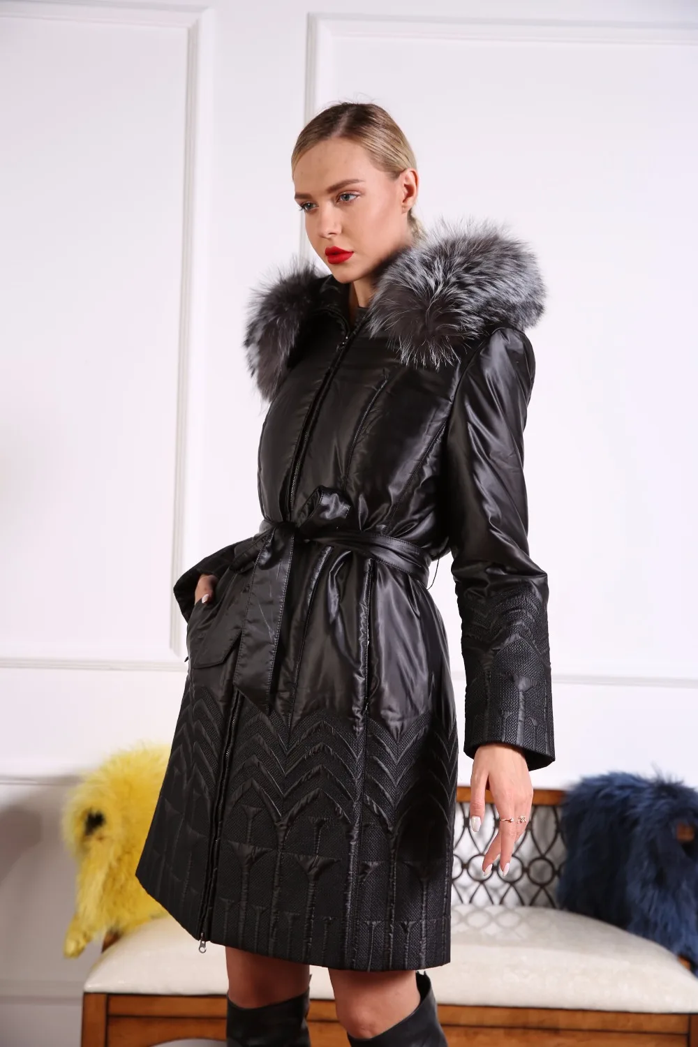 Azzimia Для женщин Зимние теплые пальто Черная парка 3m Thinsulate Подкладка теплая одежда большой серебристого лисьего меховой воротник Большие размеры 4XL 16W-16