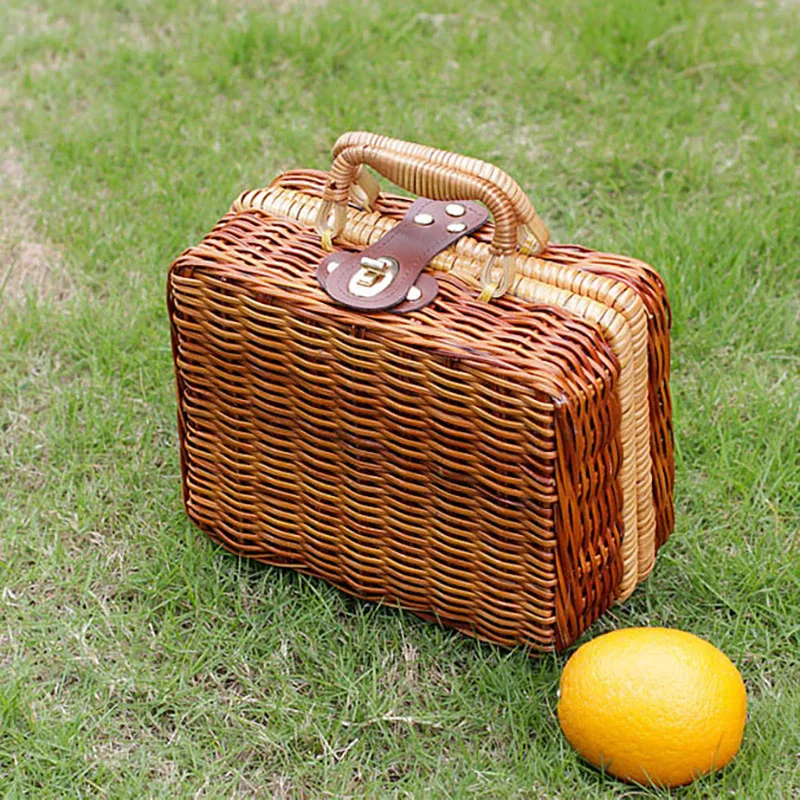 خمر البني النساء كيس الروطان مربع نمط قفل غلق بمشبك اليدوية حقائب صغيرة منسوجة القش الصلب الجوف خارج الأعلى حقائب بيد B65 خمر البني النساء كيس الروطان مربع نمط قفل غلق بمشبك اليدوية حقائب صغيرة منسوجة القش الصلب الجوف خارج الأعلى حقائب بيد B65