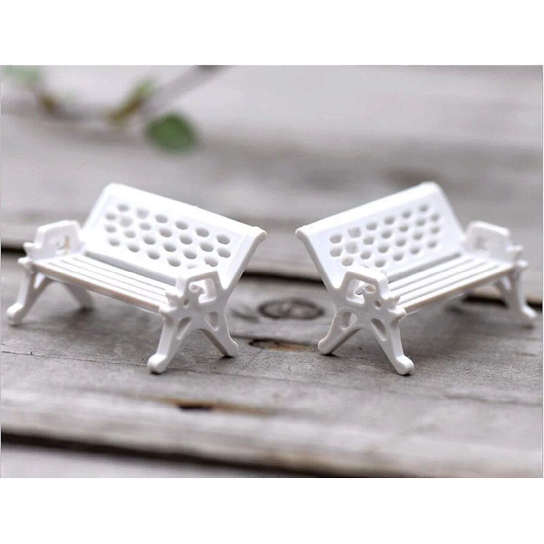 Home decoration accessories Latest 1Pcs Miniature White Chair Christmas Diy Plastics Fairy Garden Craft Decoration Home decoration accessories Latest 1Pcs Miniature White Chair Christmas Diy Plastics Fairy Garden Craft Decoration