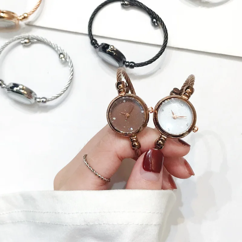 

Creative Luxury No Buckle Women's Bracelet Watches Starry Sky Dial Ladies Bangle Wristwatch Female Dress Casual Quartz Watch