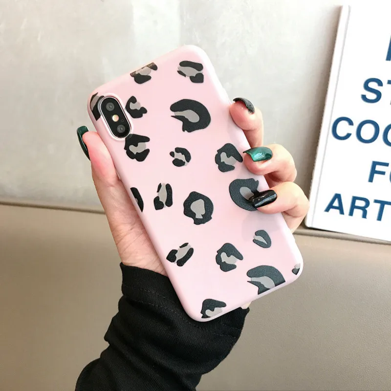 

New Colorful Leopard Print Phone Case For iphone XS Max XR X Case For iphone 6 6s 7 8 plus Back Cover Luxury Soft Cases Capa