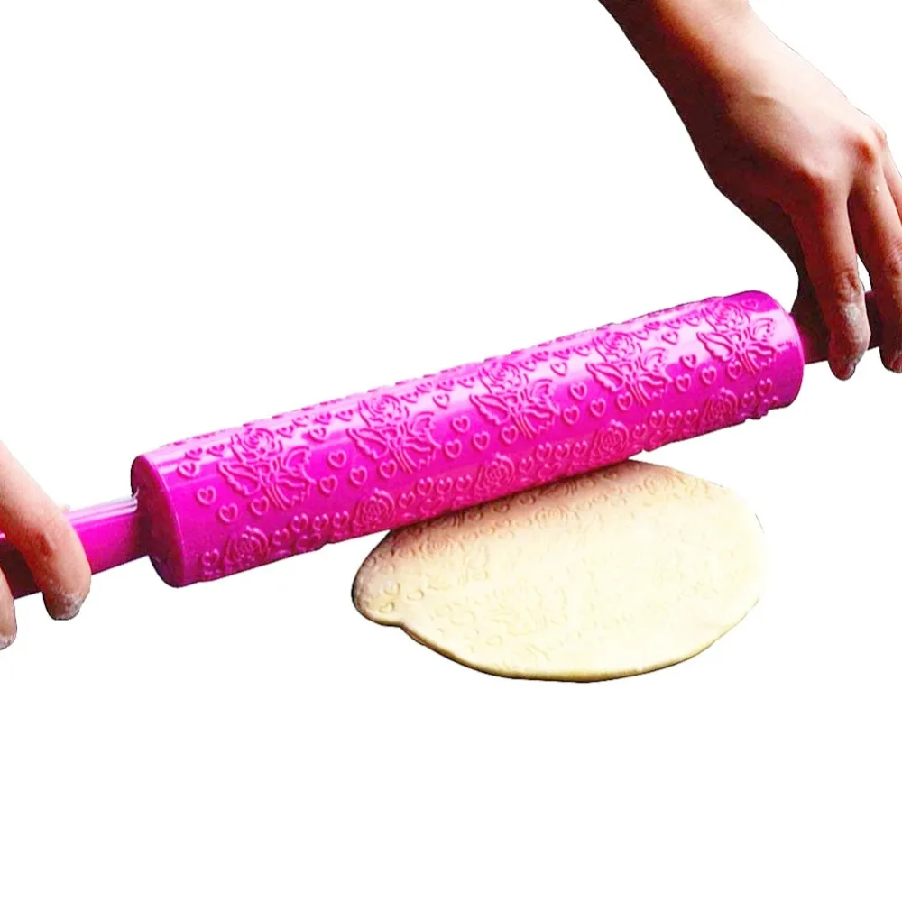 

Plastic Cake Dough Baking crafts Portable Embossed Rolling Pin Heart Pattern Fondant Pastry Cake Decorating Kitchen Baking Tool