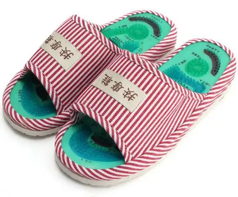comprar Estilo do verão Chinelos Massagem Acupoint Pé Calçados Pé de Cuidados de Saúde Ímã Terapia Padrão Listrado Sapatos Fechados Para As Mulheres Homens
