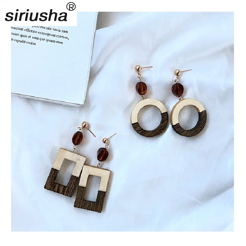 

Wholesale Earrings Stitching Wood Retro Style Round and Rectangular Pop Contrast Perfect Match Nordic Style Russian Charm S041