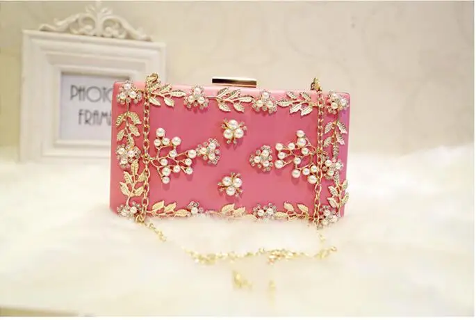 

5 Colors Women Flower Bag Ladies Clutches Bags Female Beaded Wedding Clutch Purses Small square package