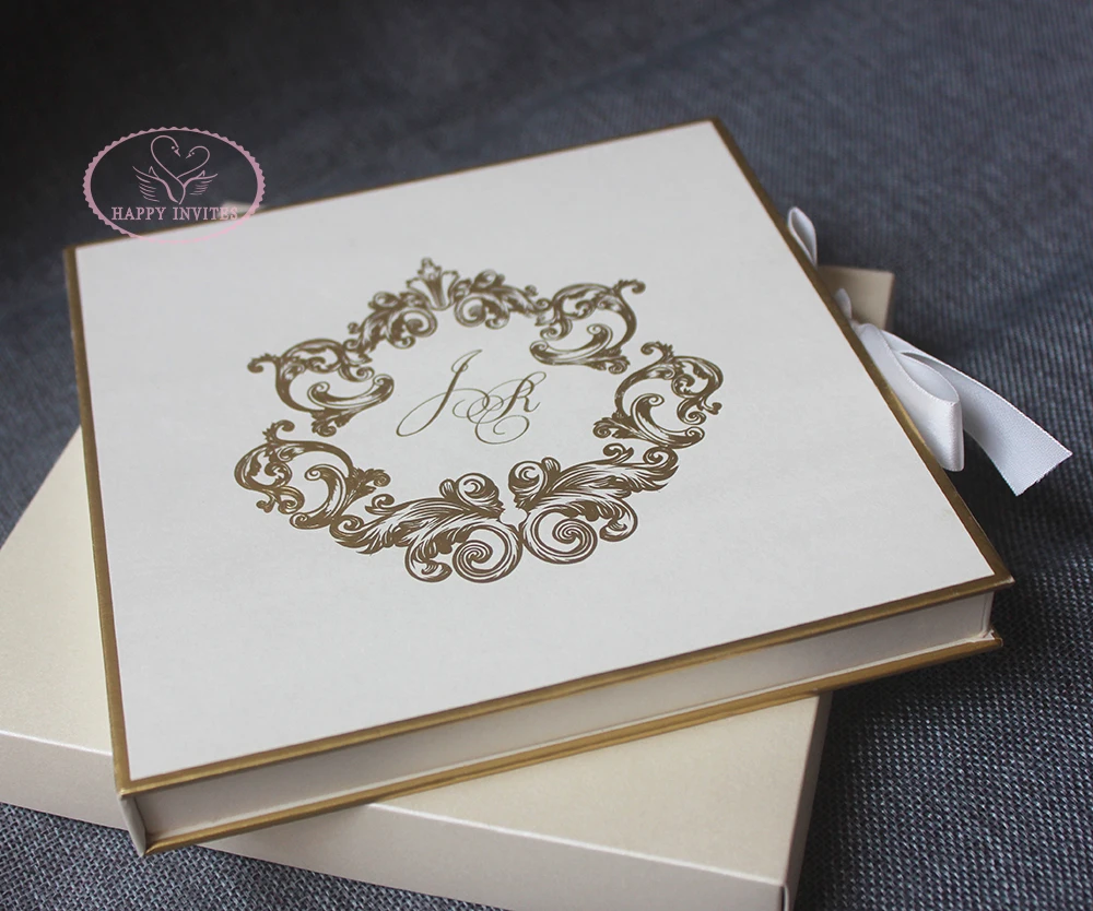 HI1180-03 High Grade Ivory Hardcover Box Invites with Clear Acrylic Invitation with Gold & Black Printing Made in China