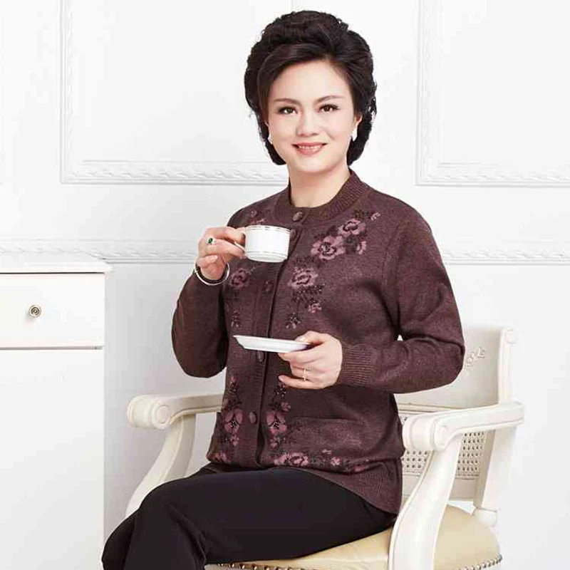 2019 In The Elderly Autumn Winter Women Sweater Cardigan Mother Loaded Sweater Jacket 50-60 year-old Grandmother Sweater NO759