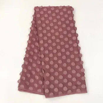 

Embroidery gauze 5 yards of gauze fabric and African 3D chiffon lace fabric, wholesale price wedding dress is YZ980432.