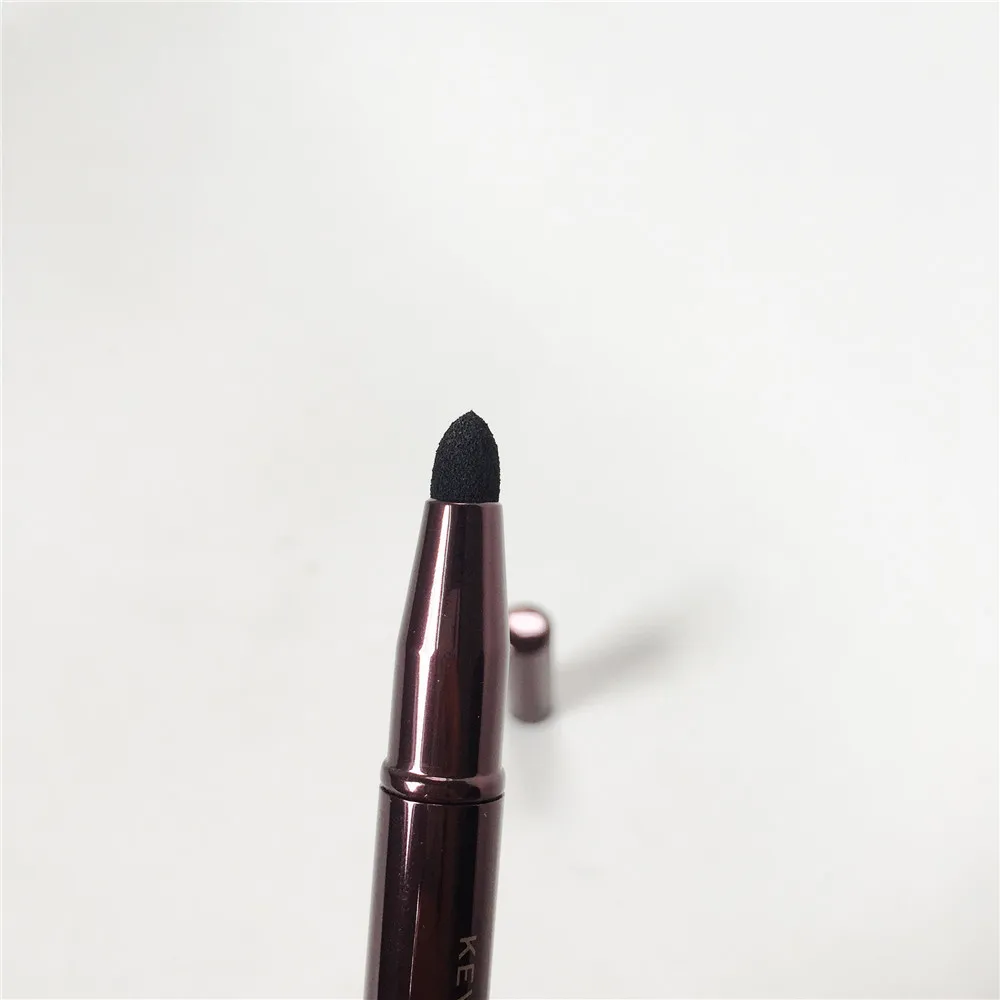 Kevyn Aucoin Smudger Eyeliner Brush _ 4