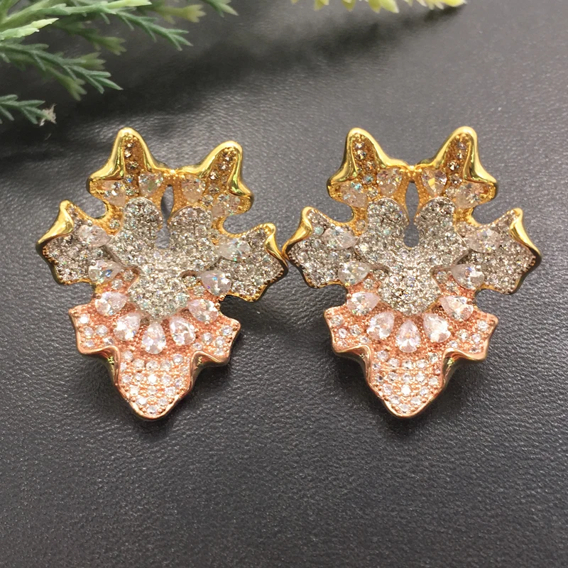 

Lanyika Fashion Jewelry Elegant Stereo Irregularity leaf Earrings Full Micro inlay Micro Plated Banquet Popular Best Gift