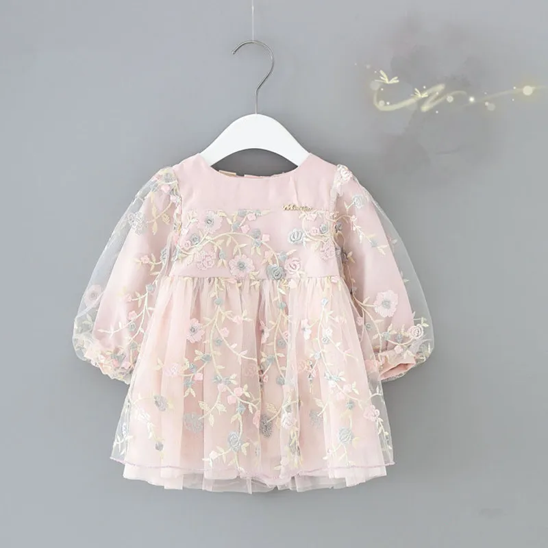 Goede Infant meisjes kleding herfst lantaarn mouwen baby meisjes kids verjaardag bloemen borduurwerk feestjurken Pasgeboren prinses slijtage