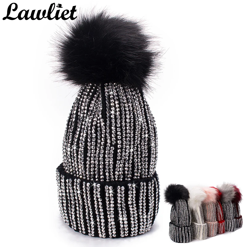 womens beanie pom pom hats