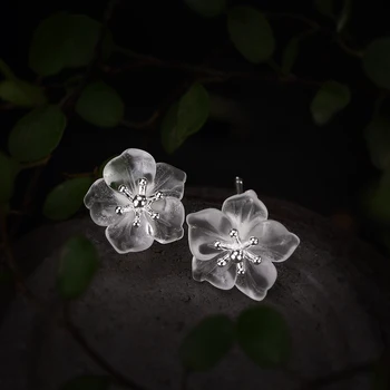 

High quality white crystal flowers Plum blossom 925 sterling silver stud earrings female cute fashion retro female jewelry
