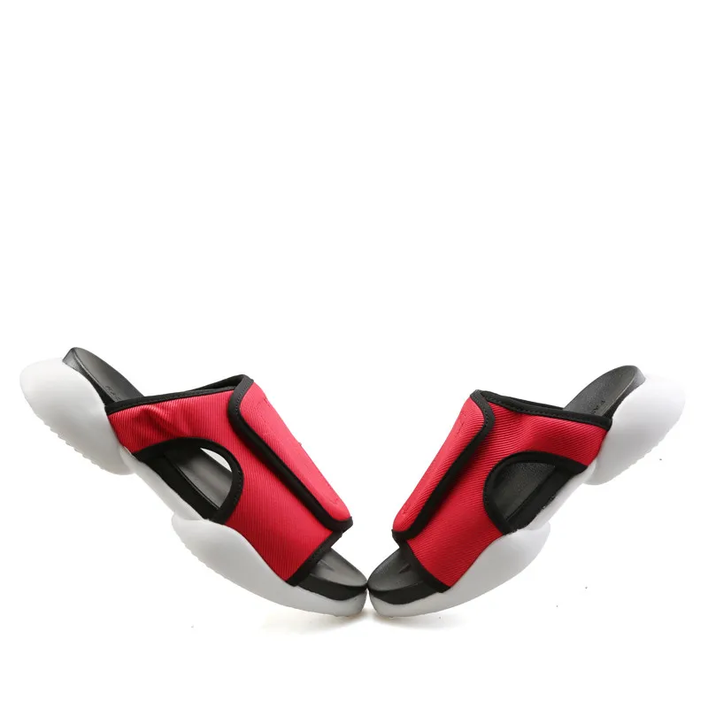 Designer Version Herren Sommer Strand Sandalen Luxus Marke Plattform Casual Schuhe Männer Flache Hausschuhe zapatos hombre chinelo masculino