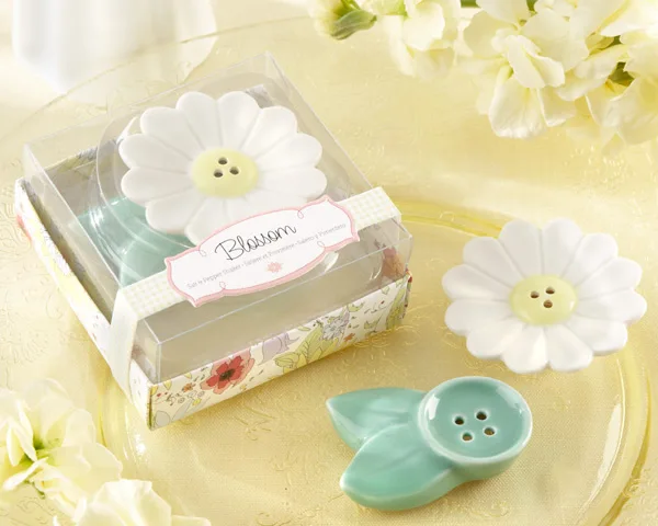 (5 Pieces/lot) inspired Wedding gift for guests of Blossom Ceramic Salt and Pepper Shakers Bridal shower Favors keepsake | Дом и сад